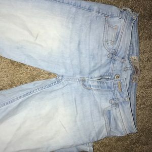 Hollister light washed jeans